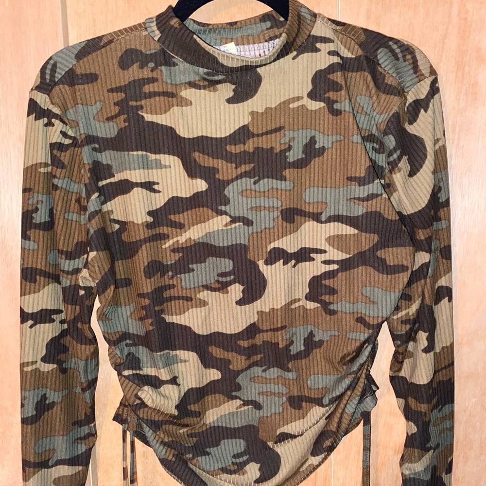 Camouflage long sleeve